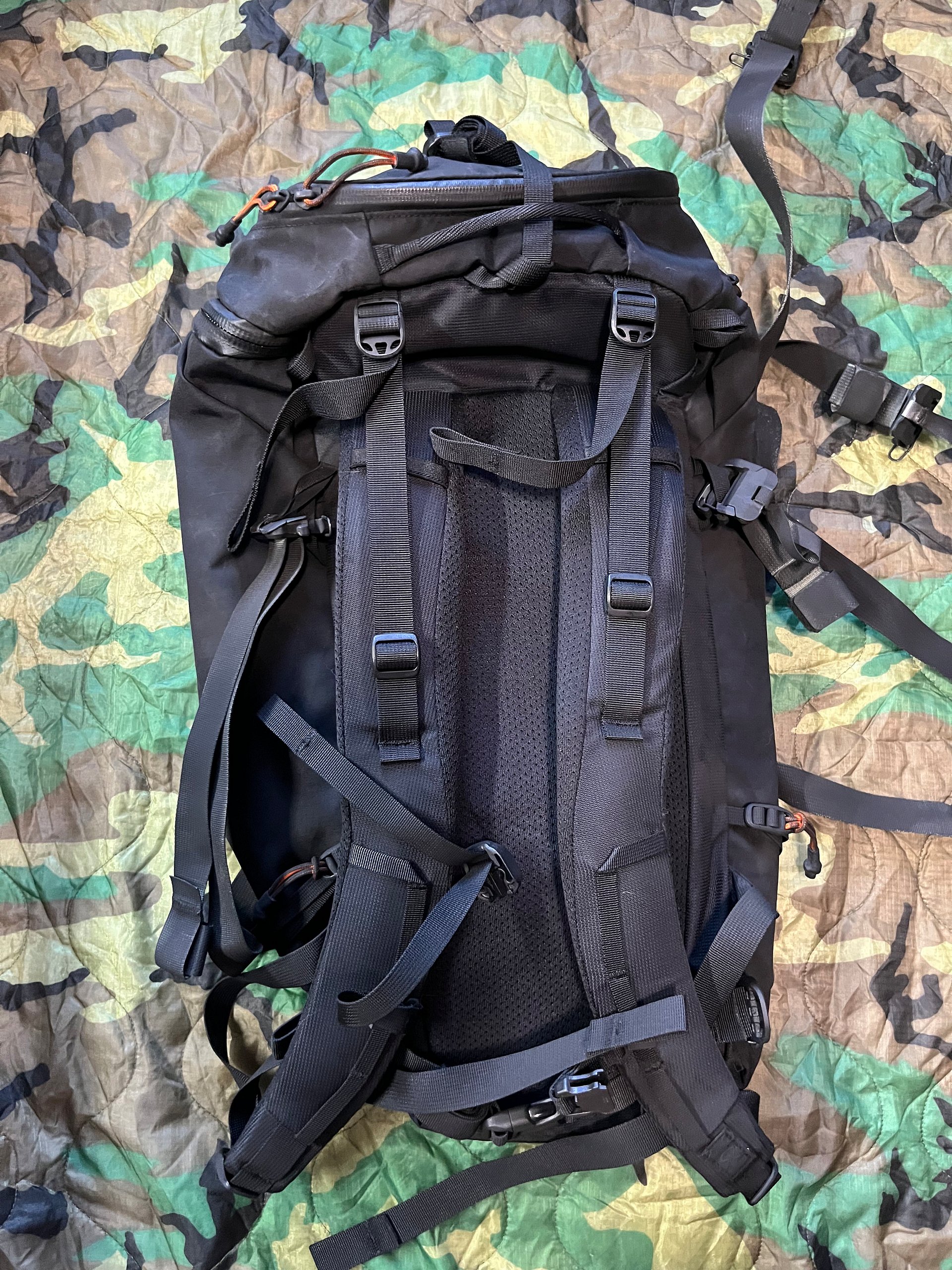 MYSTERY RANCH SCREE 22L product image (3)