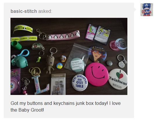 Keychains and Buttons Junk Box product image (3)