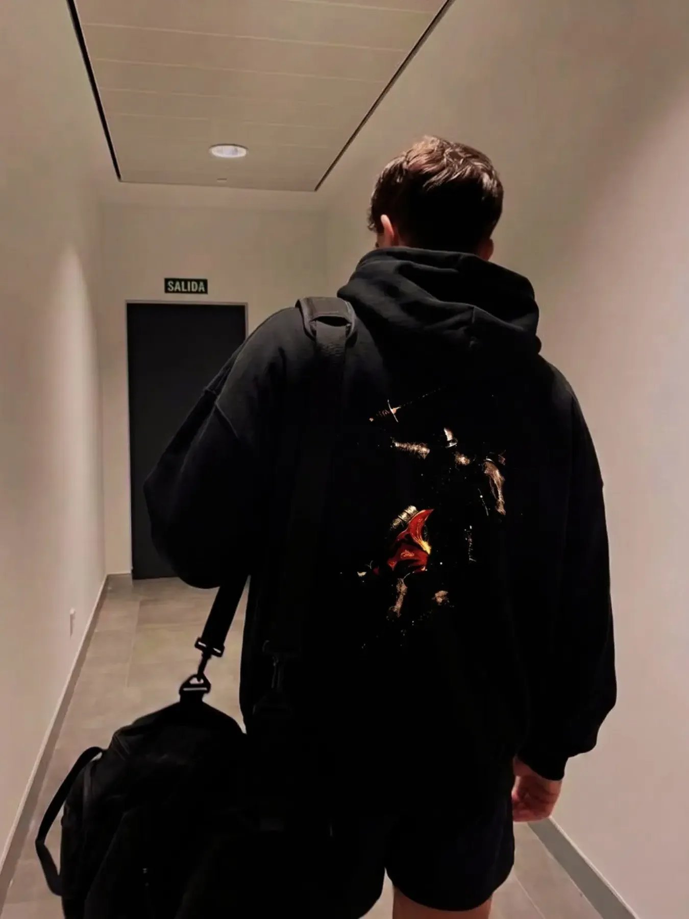 HEAVYWEIGHT TRAINING HOODIE product image (3)