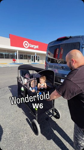 Our @wonderfold Target run! 😏🎯 
Our W Lux 6 seater is the perfect wagon for target adventures with the whole gang! Plenty of ...