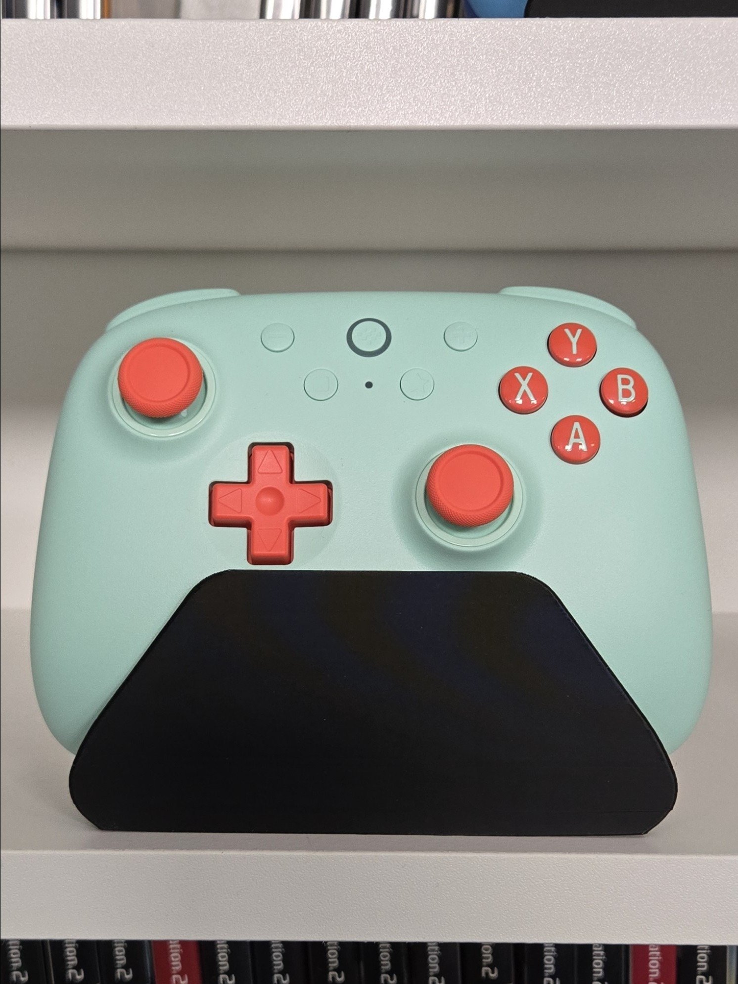 8BitDo Ultimate 2C Controller Stand product image (1)
