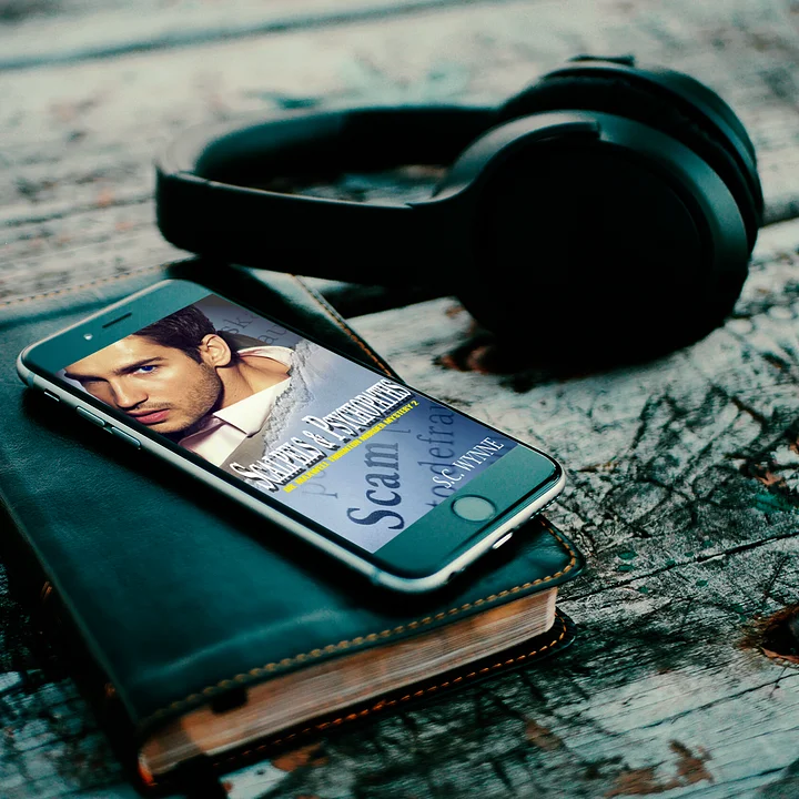 Scalpels and Psychopaths Audiobook (Book Two Dr. Thornton Mysteries) product image (2)