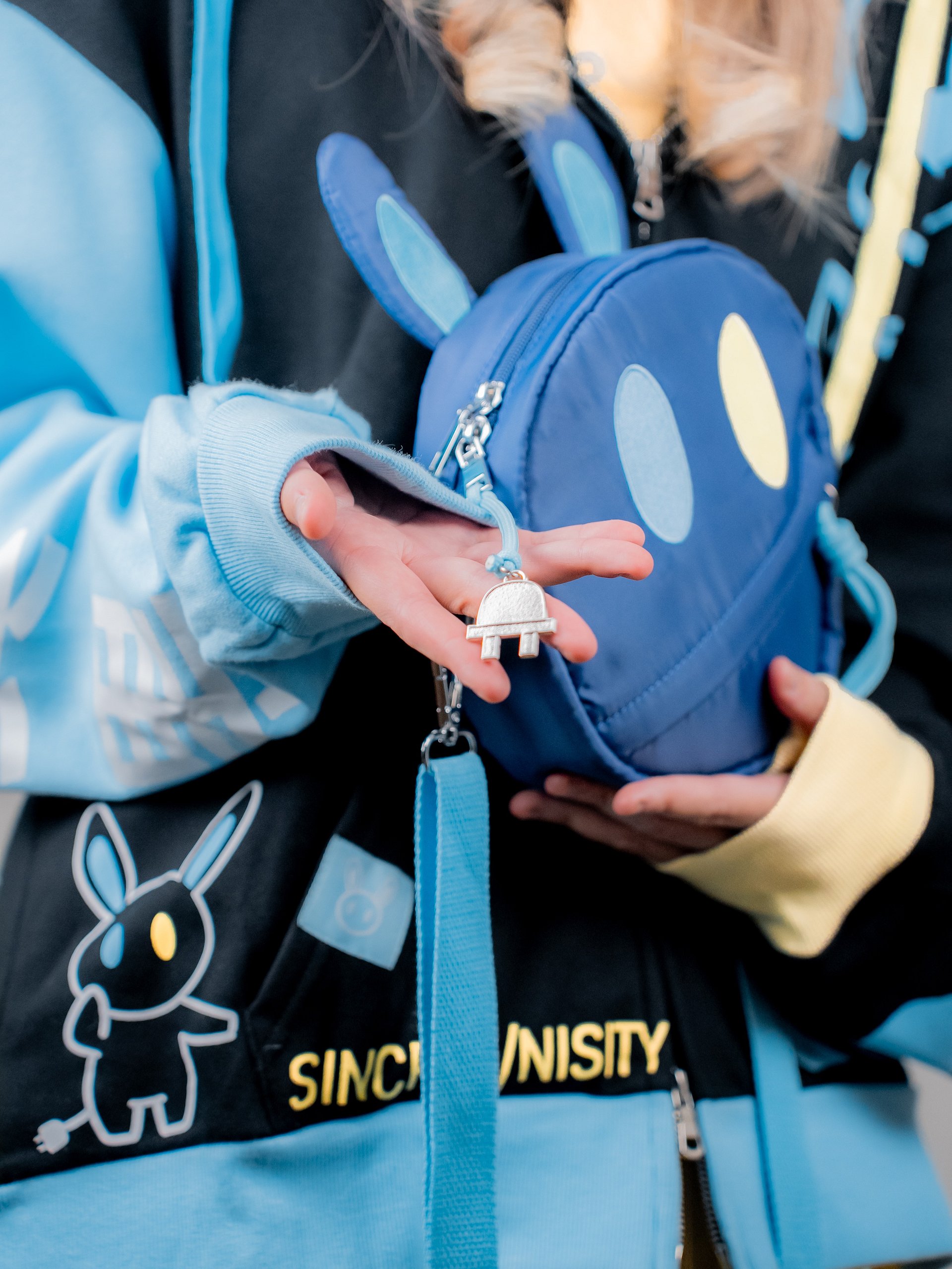 [PREORDER] Sayu x Chiro Crossbody Bag product image (3)