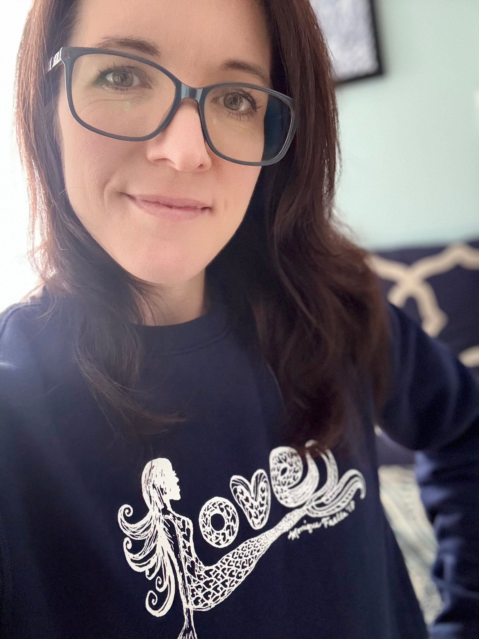 Mermaid Love | Premium Organic Sweatshirt product image (1)