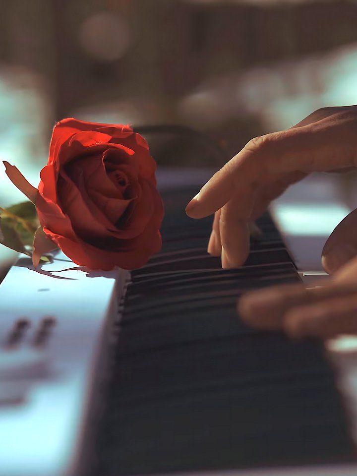La Última Rosa (Piano Score) product image (2)