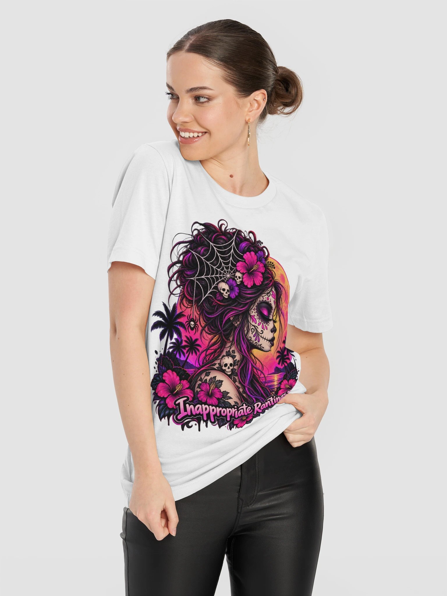 Wildly Haunted Tee product image (51)