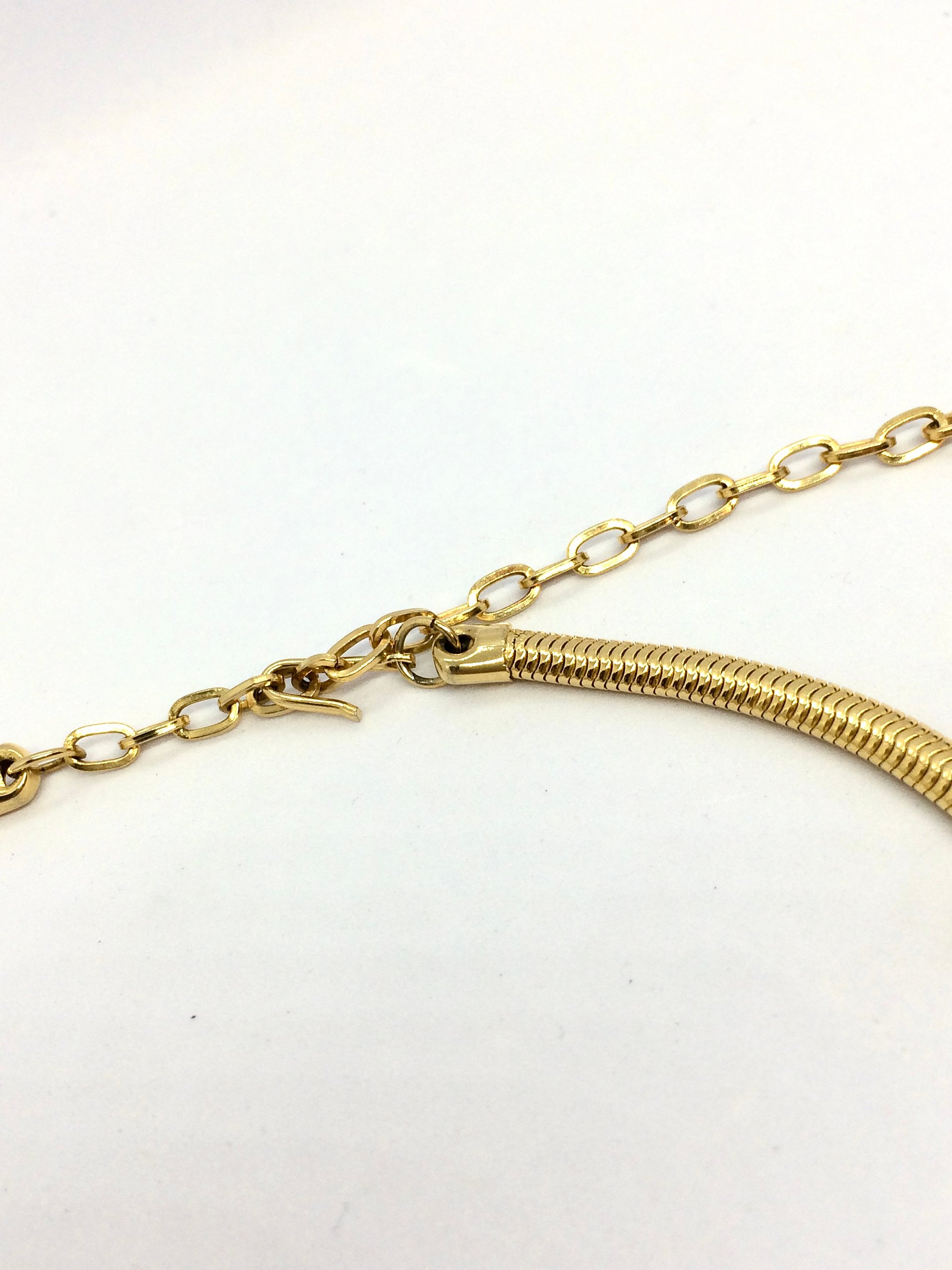 Orbit Pearl Choker Necklace product image (9)