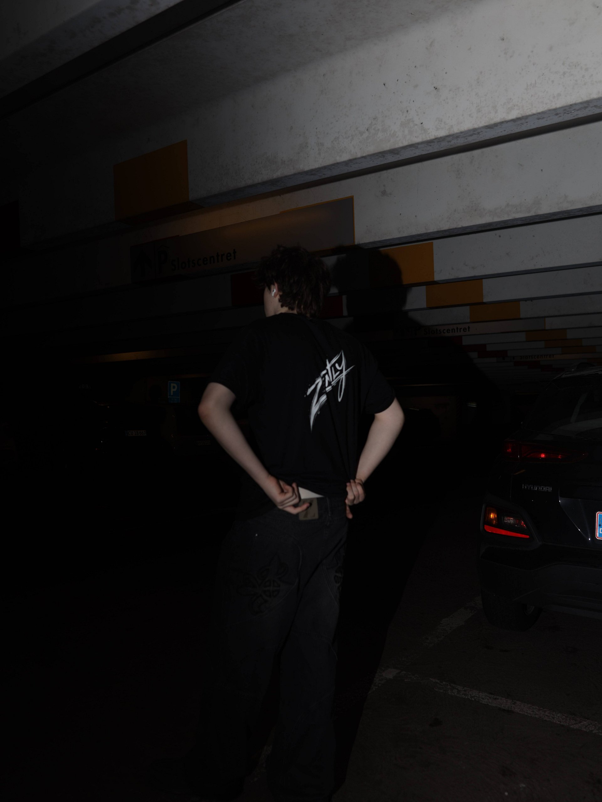 Black Tee & Legacy Denim Jeans Bundle product image (6)