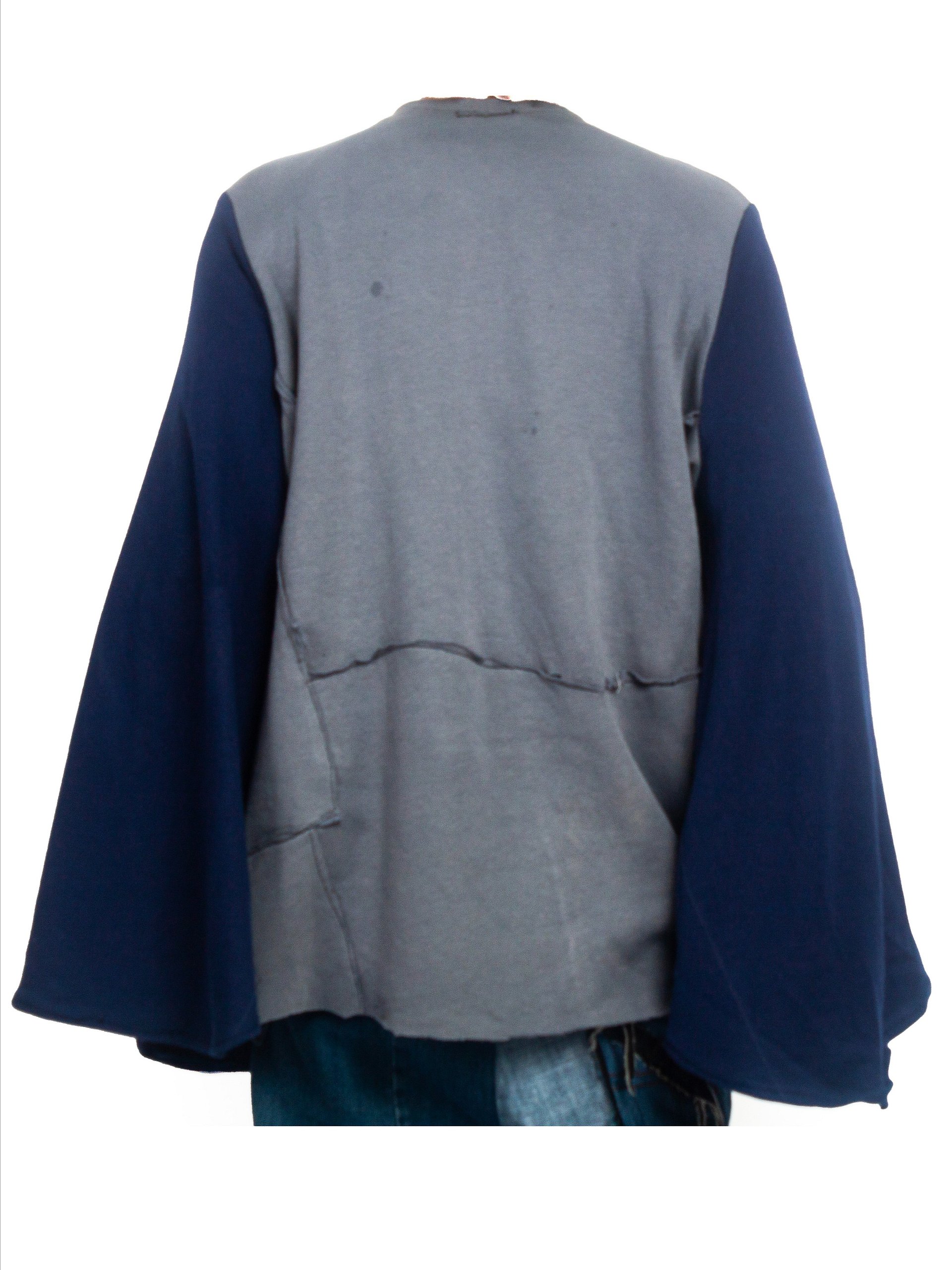WIDE ARMED JUMPER V2 product image (3)