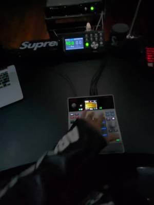 “RING THE ALARM”🔊🔊🔊🔊🔊🔊🔊🔊 🔊🔊 Off New Album with Fuse 808 Mafia “Womanizer” OUT NOW! #mpc #araabmuzik #mvpofthempcmondays  #