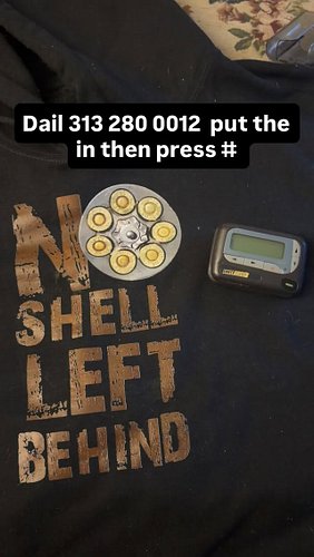 Detroit is a trend setter #beepers  I love my privacy  you can’t track a pager 🤣🤣 #streetsmart  Everybody has a phone but not...