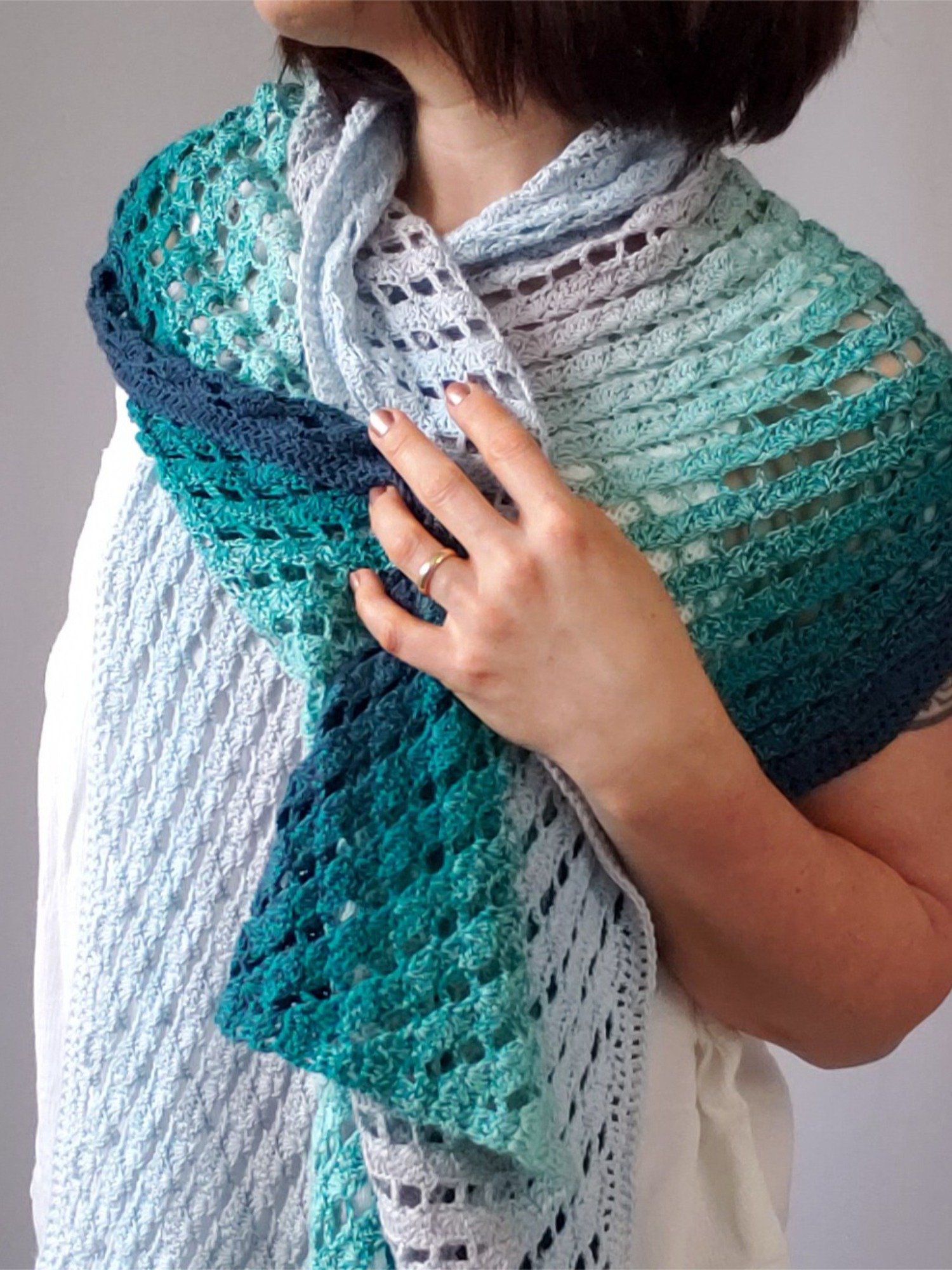 Diagonal Shells Wrap Crochet Pattern product image (1)