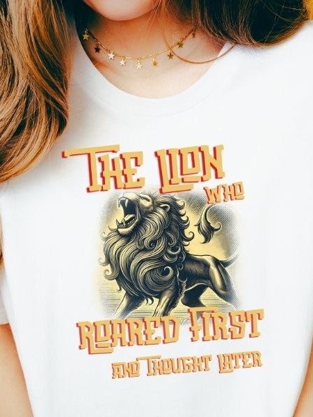 Gryffindor Lion Funny Vintage Pulp Mystery Harry Potter Shirt product image (1)
