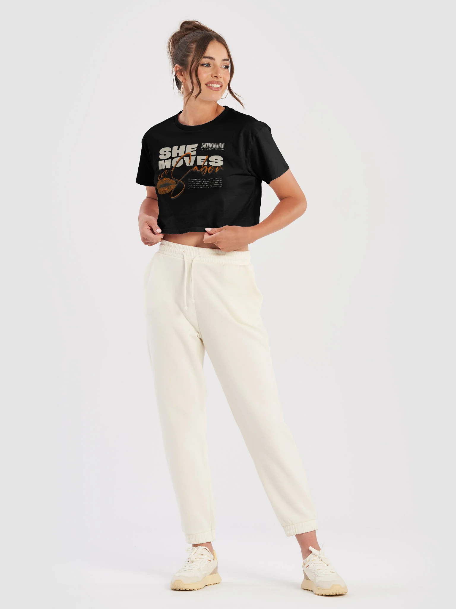 SHE MOVES con sabor Crop Top product image (5)
