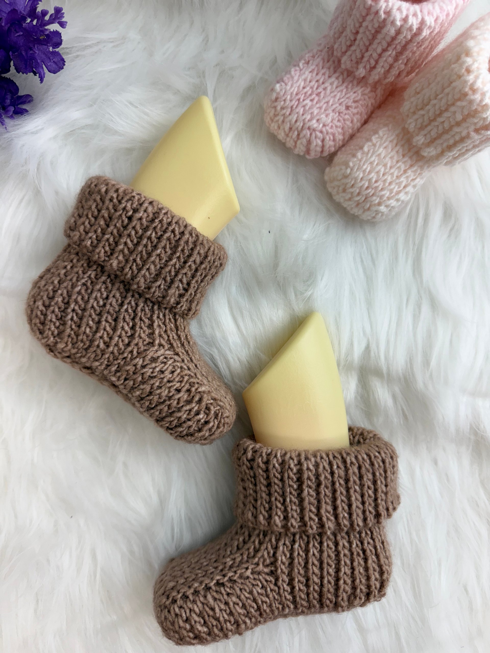 Crochet Ribbed Baby Booties Pattern product image (4)