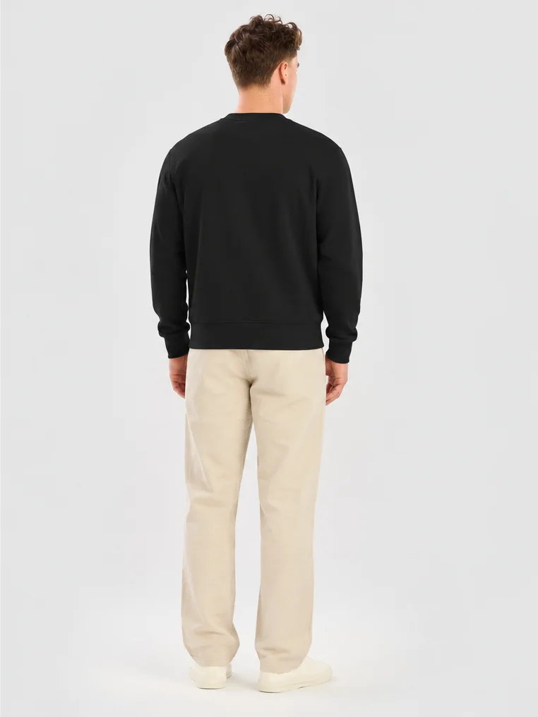 Essentials Longsleeve Schwarz product image (3)