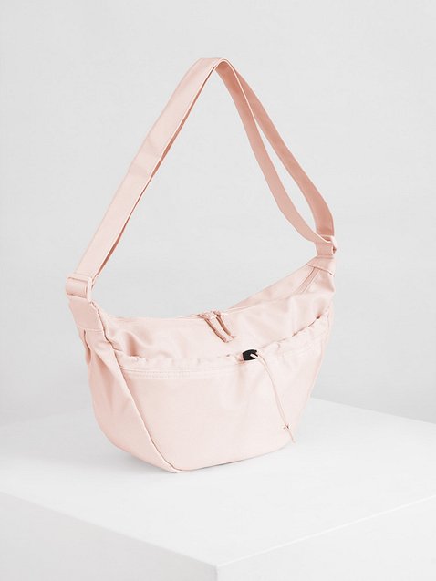 Photo showing Everyday Crossbody Bag 