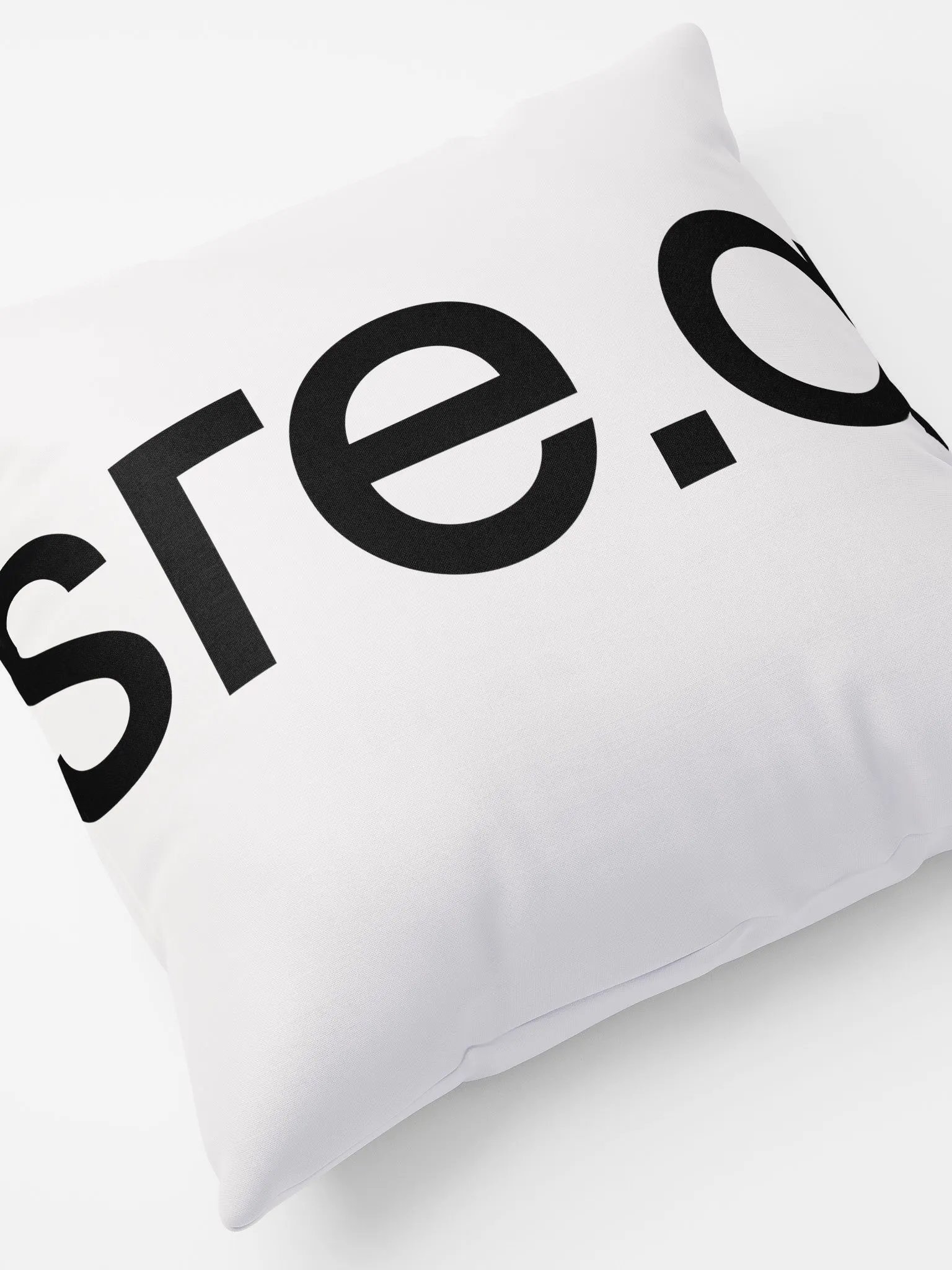 Pillow product image (2)