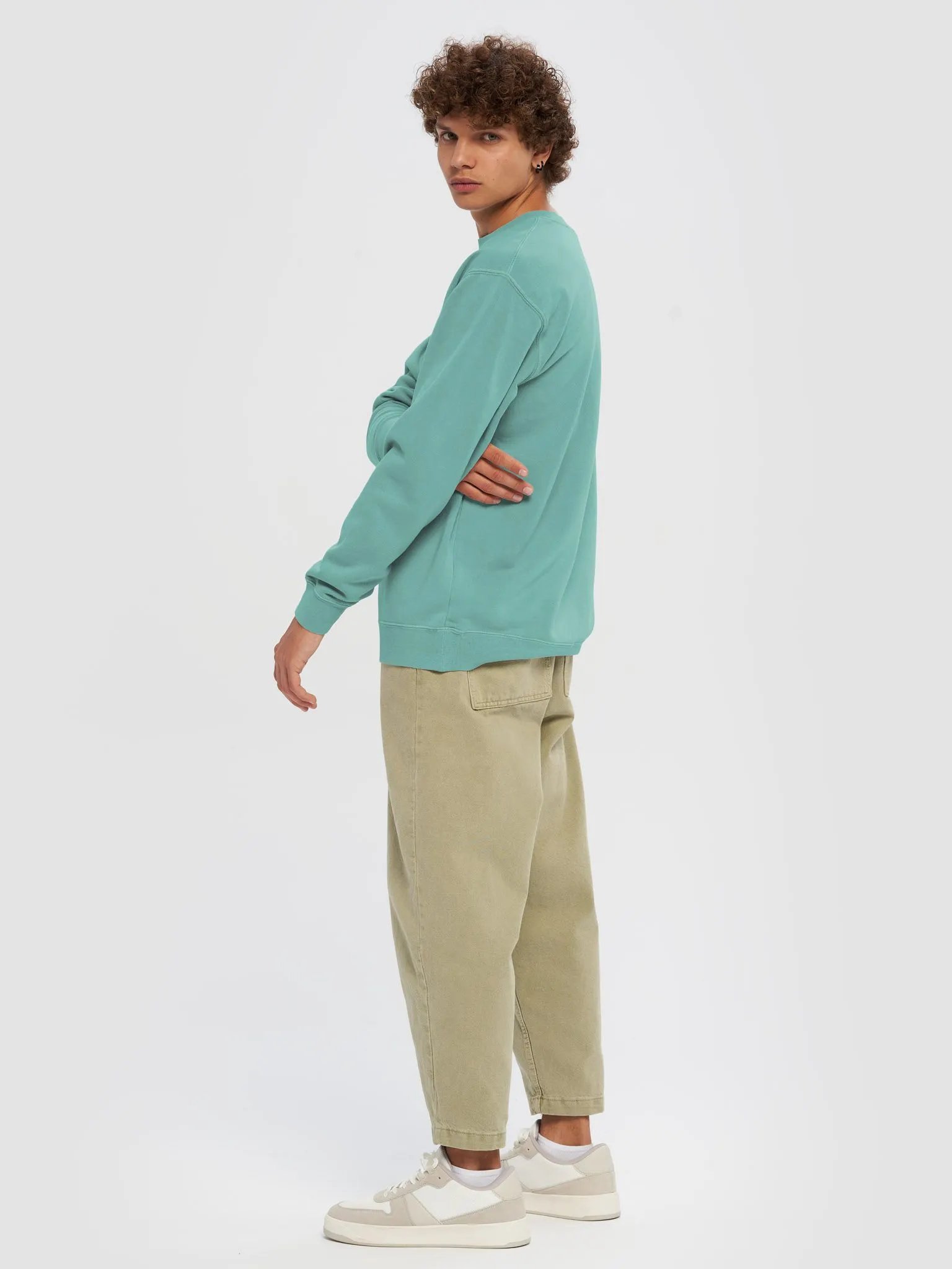 Crest Sweatshirt product image (4)