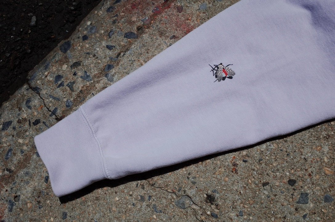 Sweatshirt product image (8)