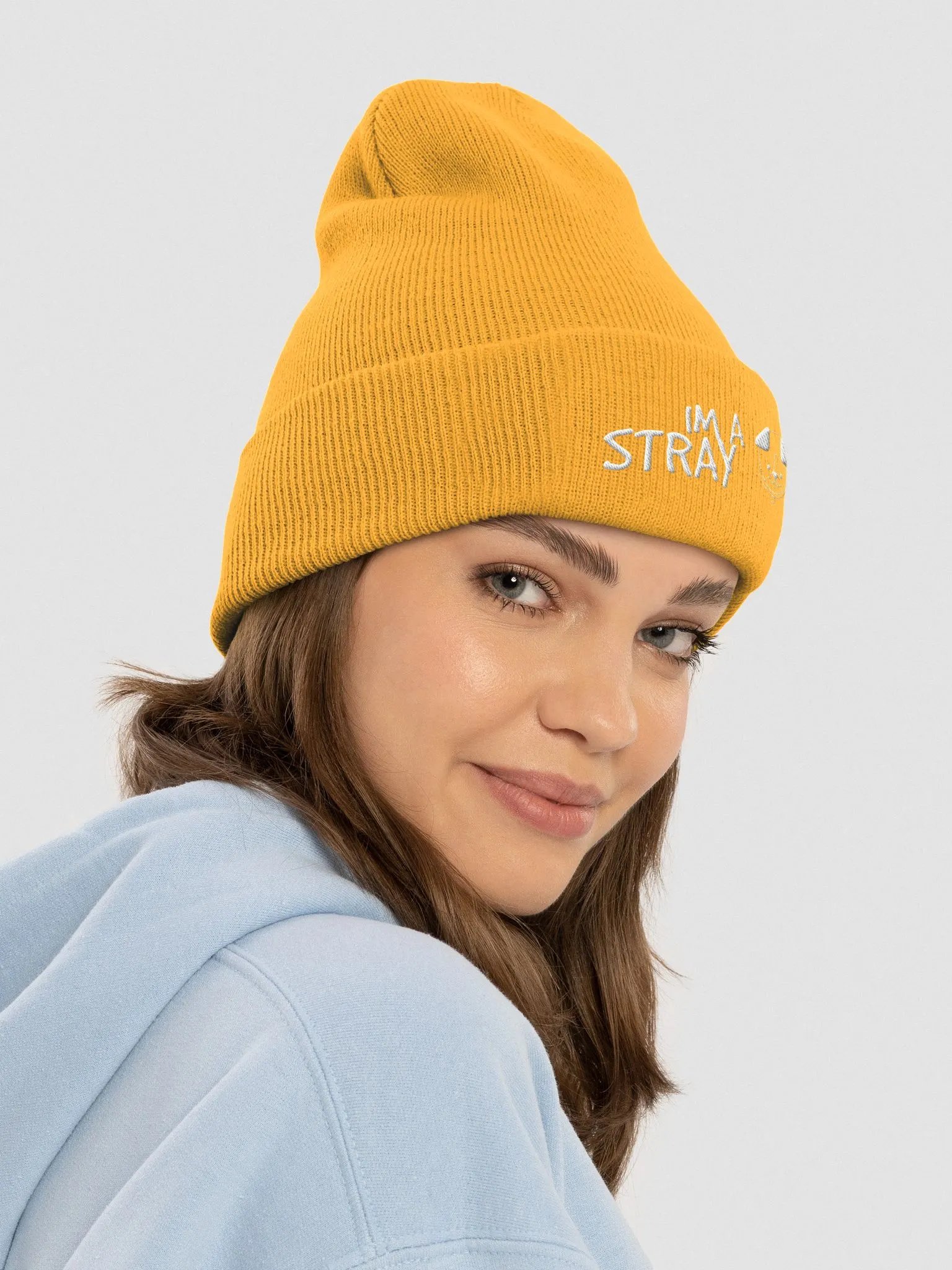 I'm A Stray Touque product image (4)