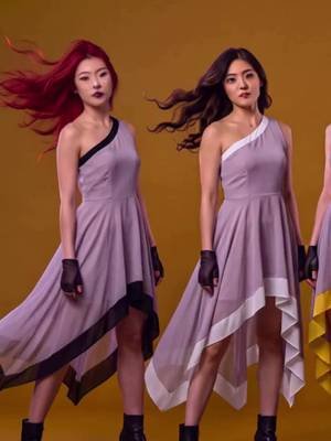 THE 'HAIROGRAPHY' DETAIL YOU MISSED! Watch the arcs, not only the steps. What detail did you miss the first time? Full song and MV out now. Listen, watch & merch at: https://linktr.ee/pastmirea (link in bio) #PastMirea #Hairography #KpopDetails #ForwardPivotsAlong #wlw #pop #kapop #kpop #queer #lgbt #queerartists #queerperformers #queertiktok #music #entertainment #queerperformers #queermusic #lesbian #lesbians #lesbians #pastmirea #mireamusic