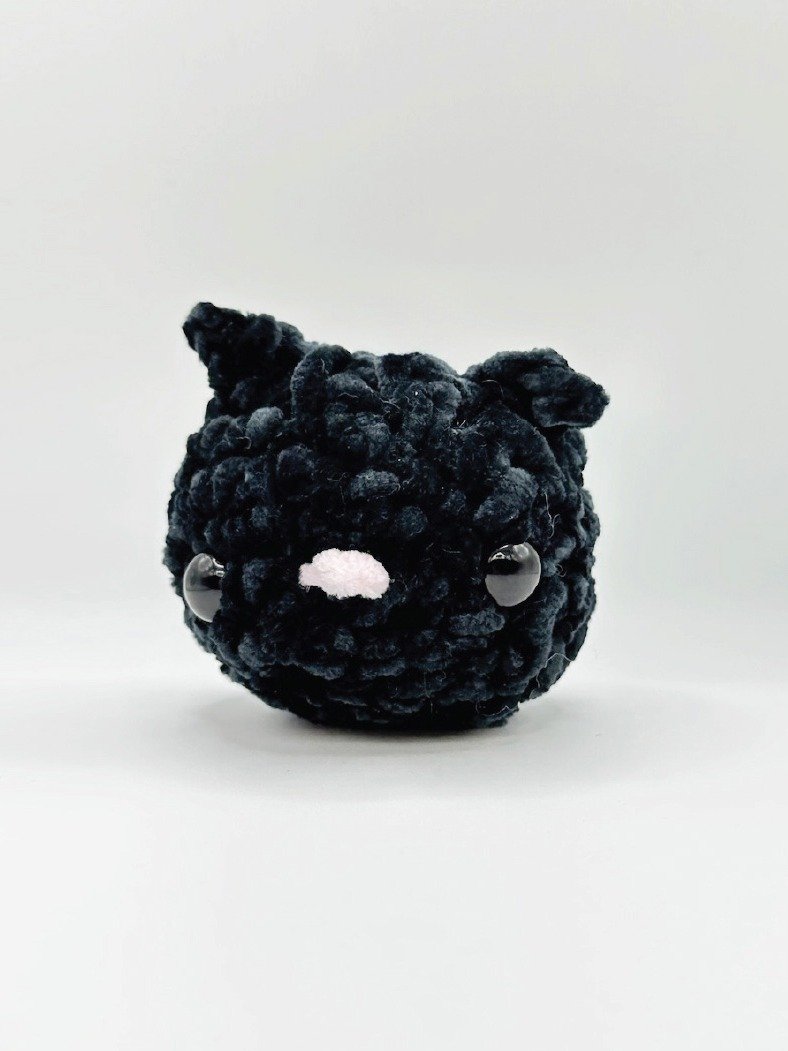 Cuddle cat product image (1)