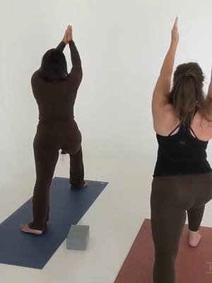 📌 Subscribe for anatomy-first, clinical yoga education. 🌐 Learn more at: www.peytonfisheryoga.com  Placing your yoga block on the inside of your foot during Triangle Pose (Trikonasana) is one of the most common alignment mistakes in modern vinyasa classes.  In this technical breakdown, we look at the biomechanics of joint stacking and why shifting the block to the outside of the foot is essential for opening the heart and stabilizing the posture.  In this session, we break down:  The Eyeball Drishti: How to move the eyes into the posture without straining or lifting the neck.  Warrior II to Triangle Transition: Fluid, breath-indexed cueing to maintain structural integrity as you reach forward and down.  Block Placement Mechanics: The anatomical reasons why outside-the-foot placement unlocks a deeper thoracic opening.   The Purpose of the Practice: A reminder that yoga isn't about hitting a 