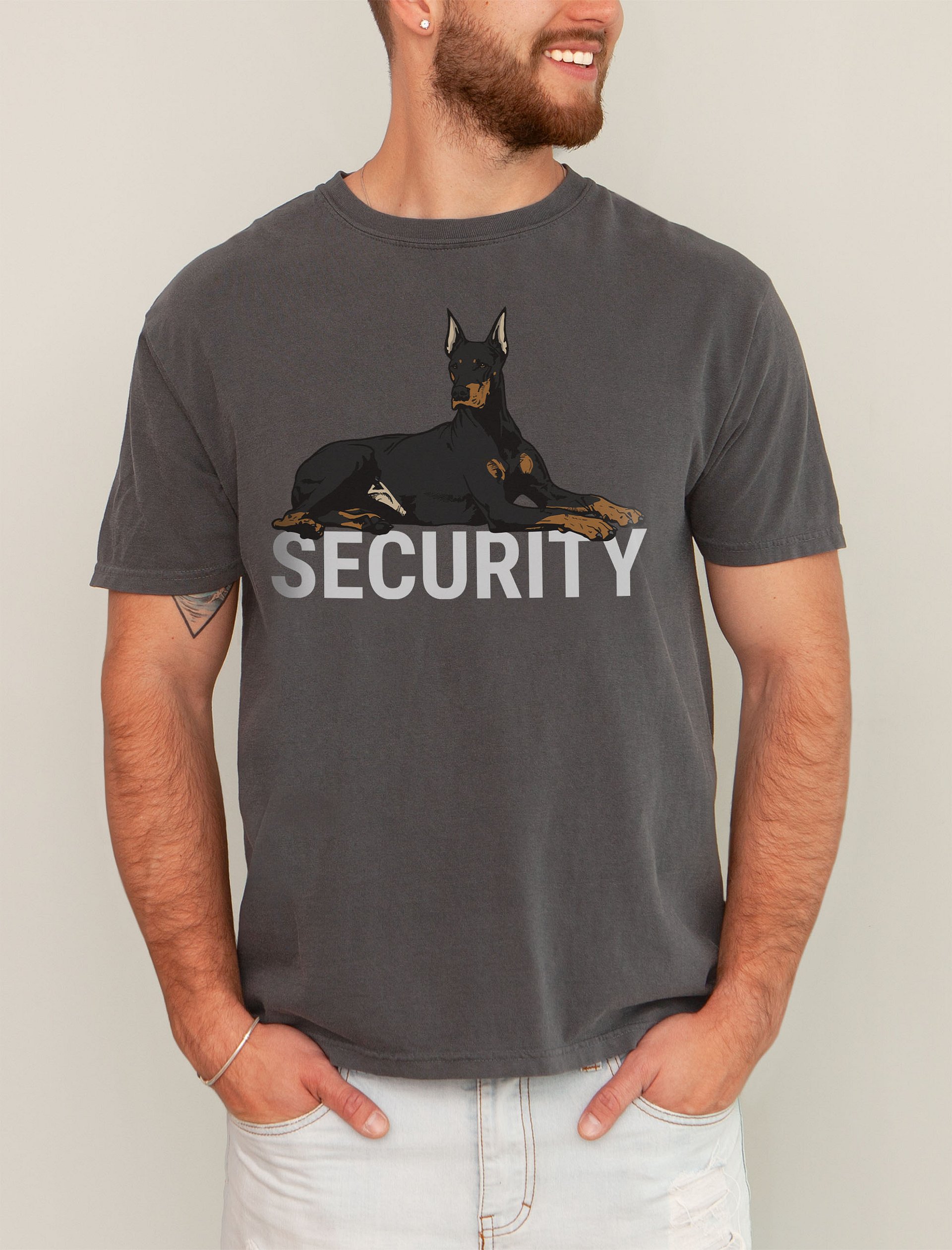 Security T-Shirt of a Doberman | Funny T-Shirt for Doberman Paw-rents product image (2)