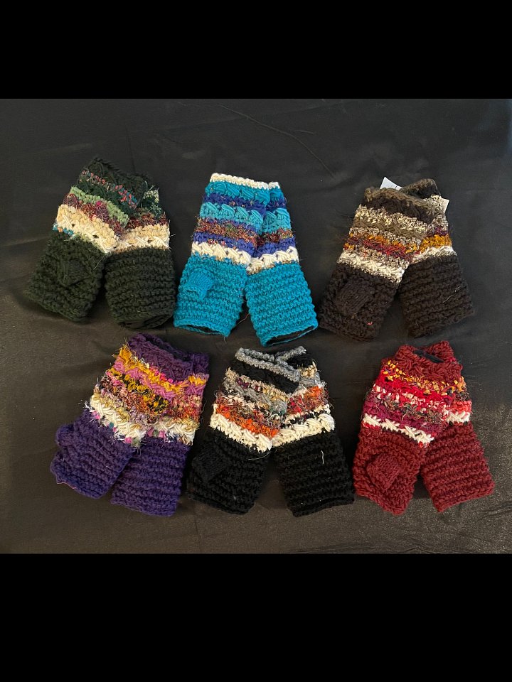 Womens Hand Warmers product image (1)