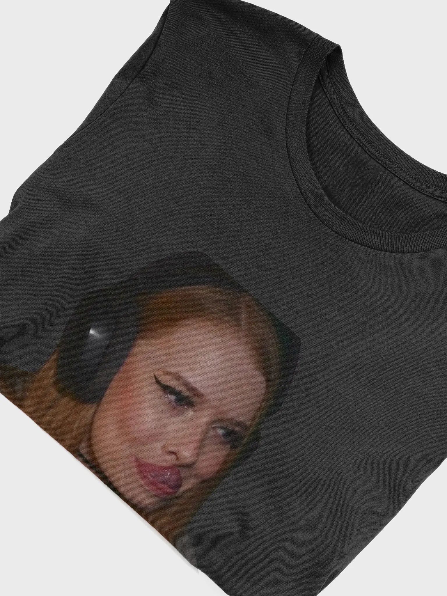 P-Shirt product image (10)