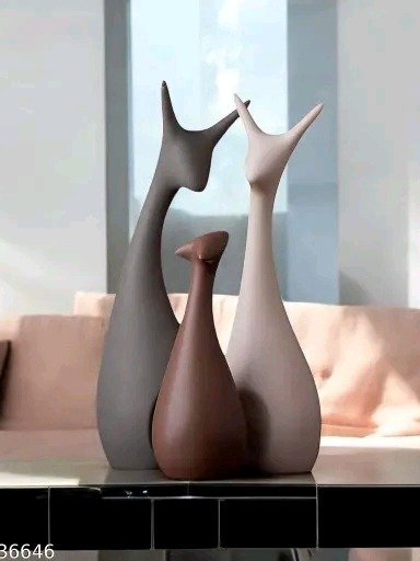 Voguish Showpieces & Collectibles product image (1)