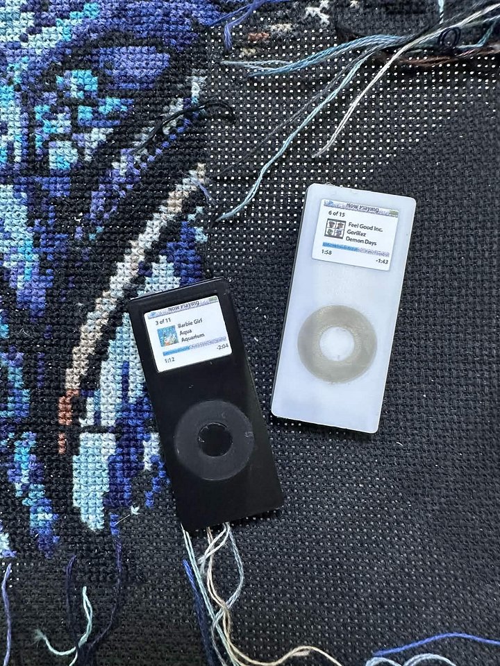 OG iPod Nano Needle Minder product image (1)