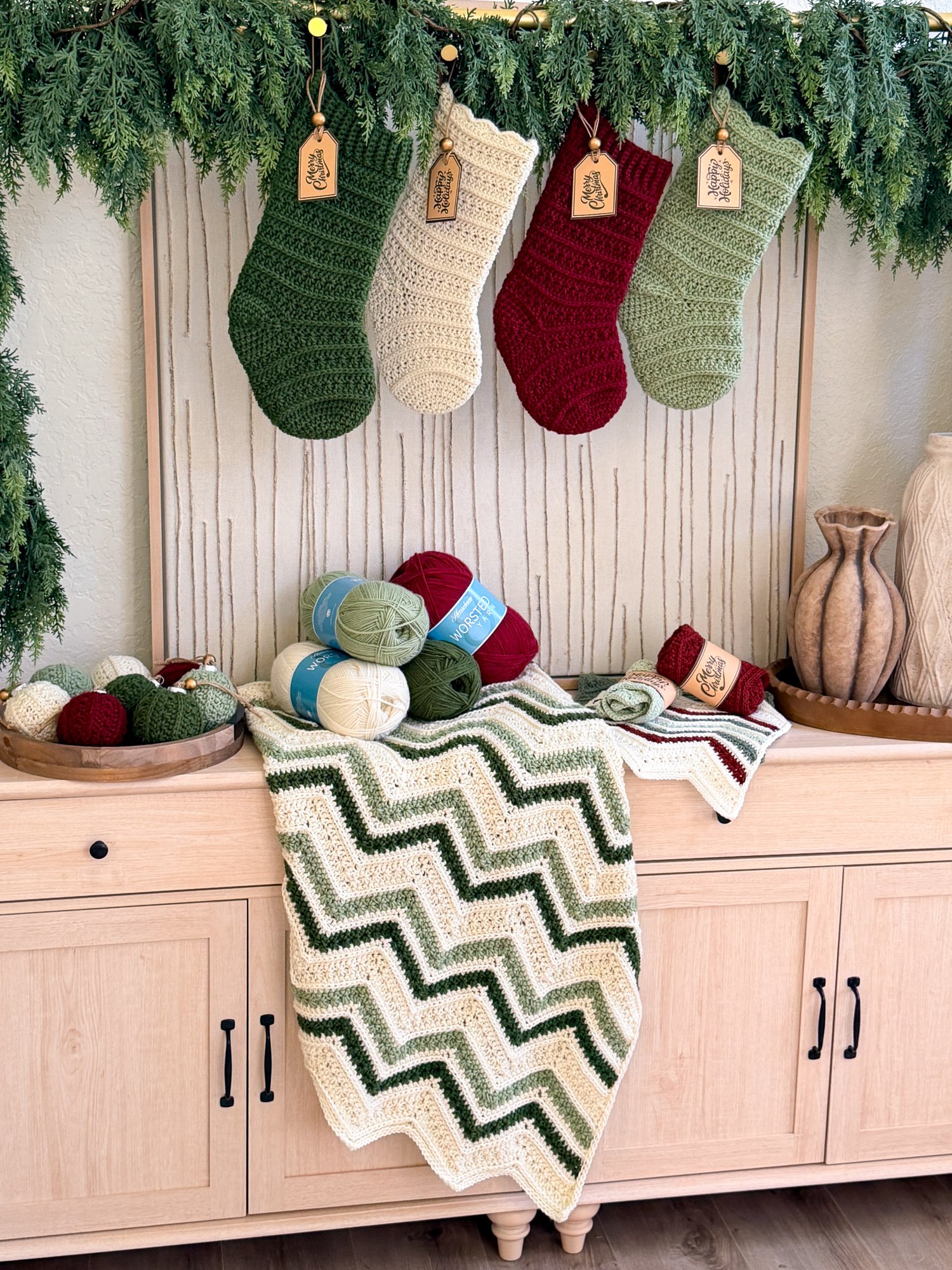 Petal Loop Chevron Crochet Blanket Pattern product image (12)