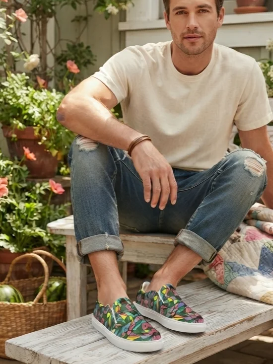 Watermelon Bloom – Men's Slip-On Canvas Shoes product image (1)