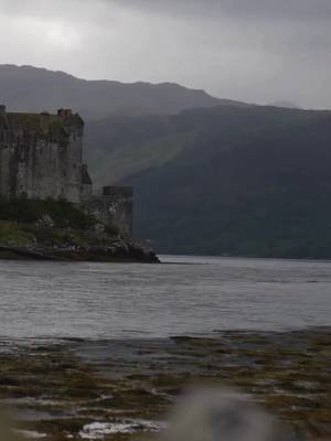 🏴 Scotland. A Land of Legends. From the Highlands and Islands to the historic castles that still watch over the land, Scotland's story lives on through its people, its clans, and those around the world who proudly trace their roots back to this remarkable country. Whether your family name echoes through Scottish history or your ancestors crossed oceans carrying their traditions with them, Scottish heritage is something to be celebrated. 🏴 What's your Scottish surname? 🏴 Do you know your clan? 🏴 What part of Scotland did your family come from? Share your story in the comments! #Scotland #ScottishHeritage #ScottishRoots #Saltire #ClanScotland