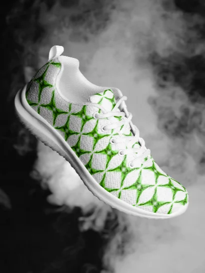 Green Starburst Pulse Sneakers Geometric Green Hex Women's Sneakers product image (1)