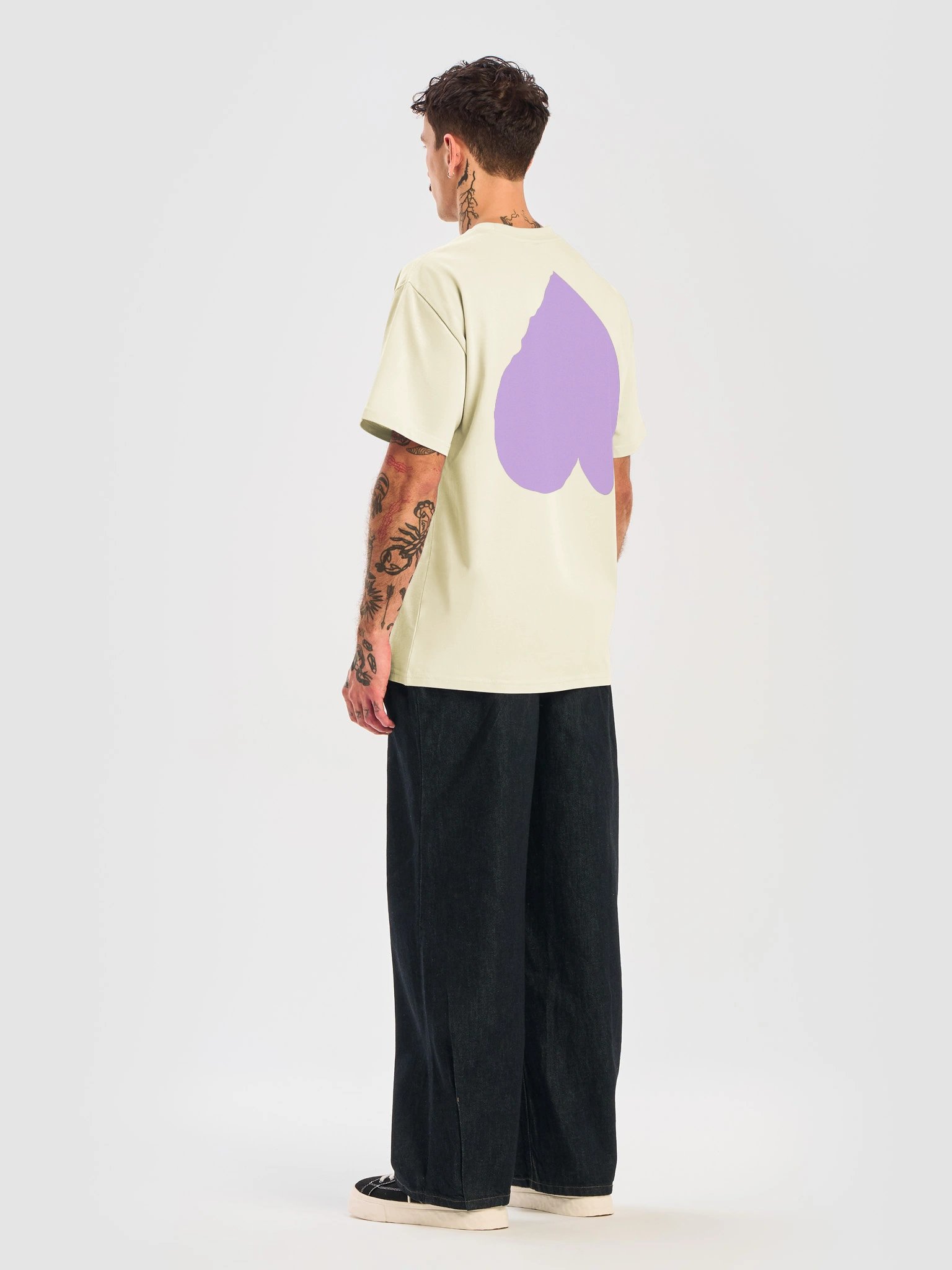 STAY UNIQUE · TEE · CREME product image (4)