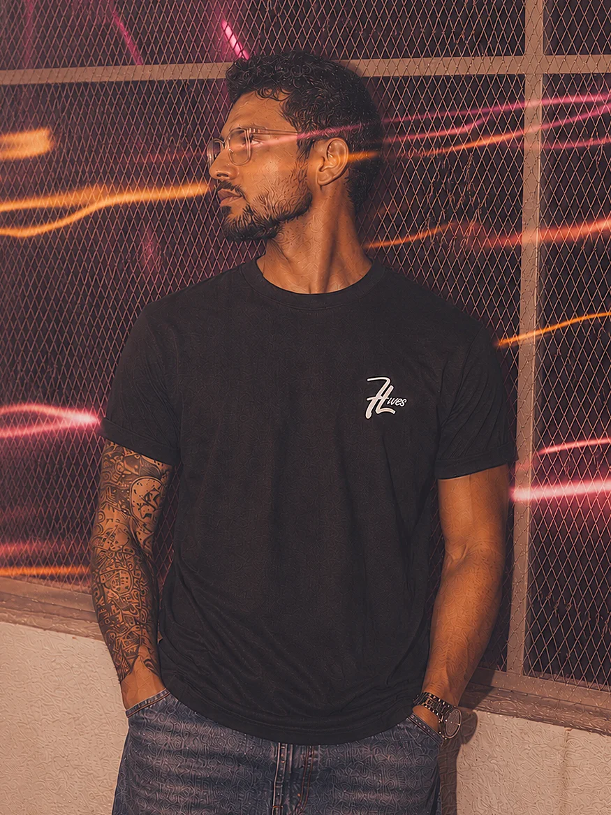 BORN IN THE 90's, FORCED TO BE HERE | Faded Vintage Tee product image (2)