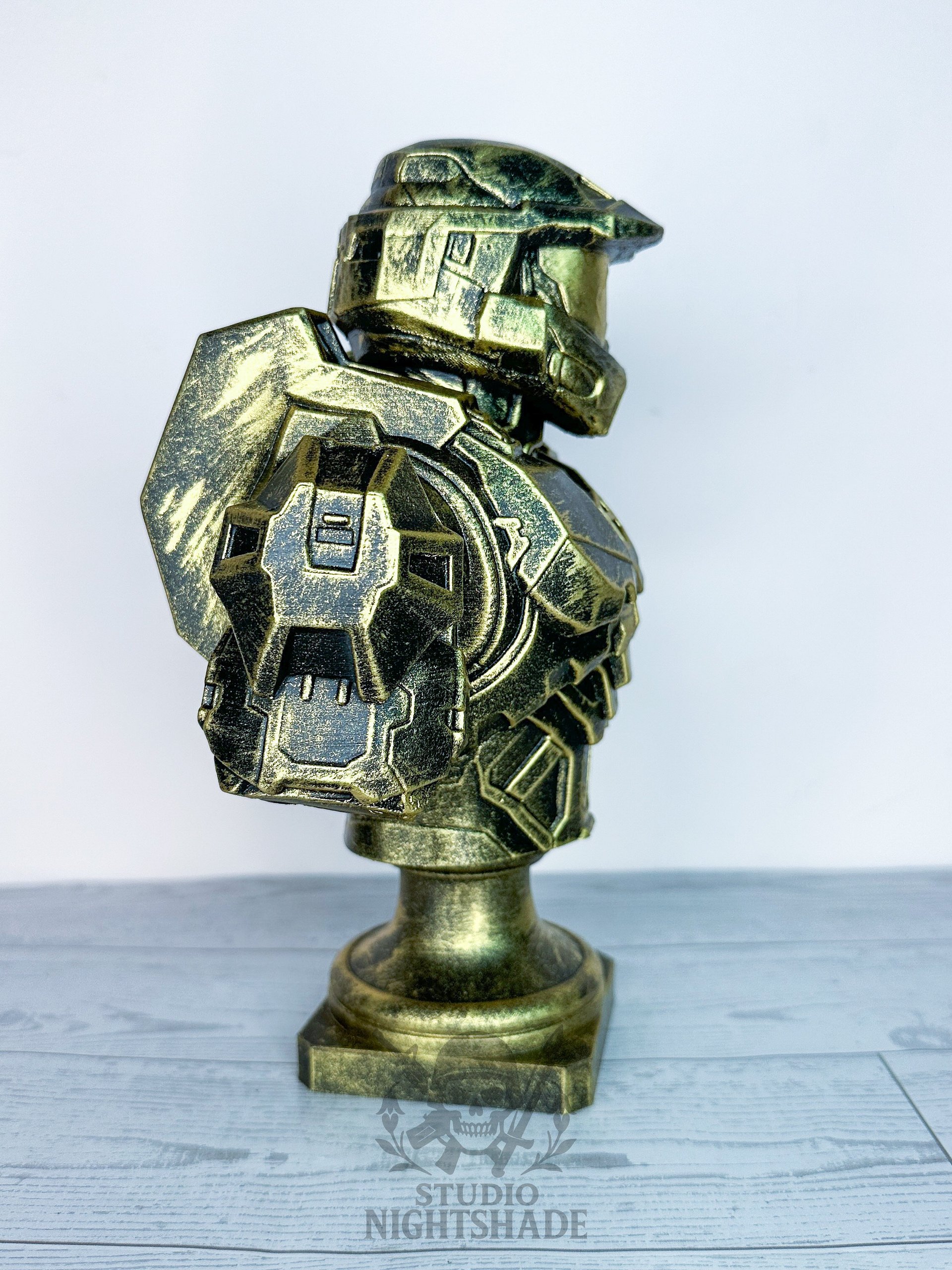 Master Chief Bust Statue product image (3)