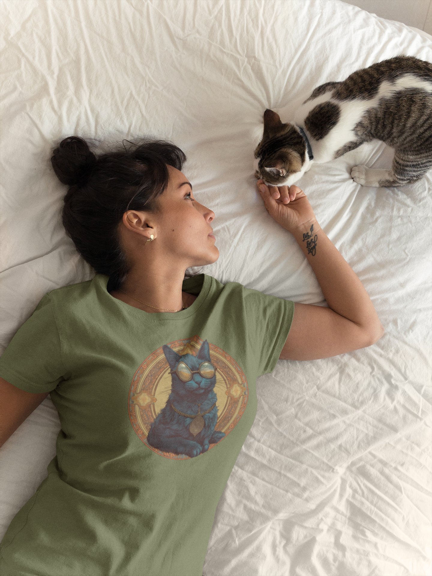 Mandala Cat Reflection T-Shirt product image (2)
