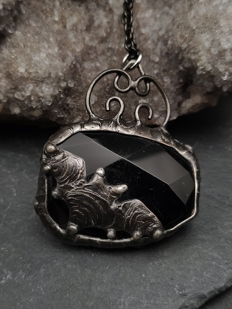 Bats Sorcery - NightBound Chonk product image (1)