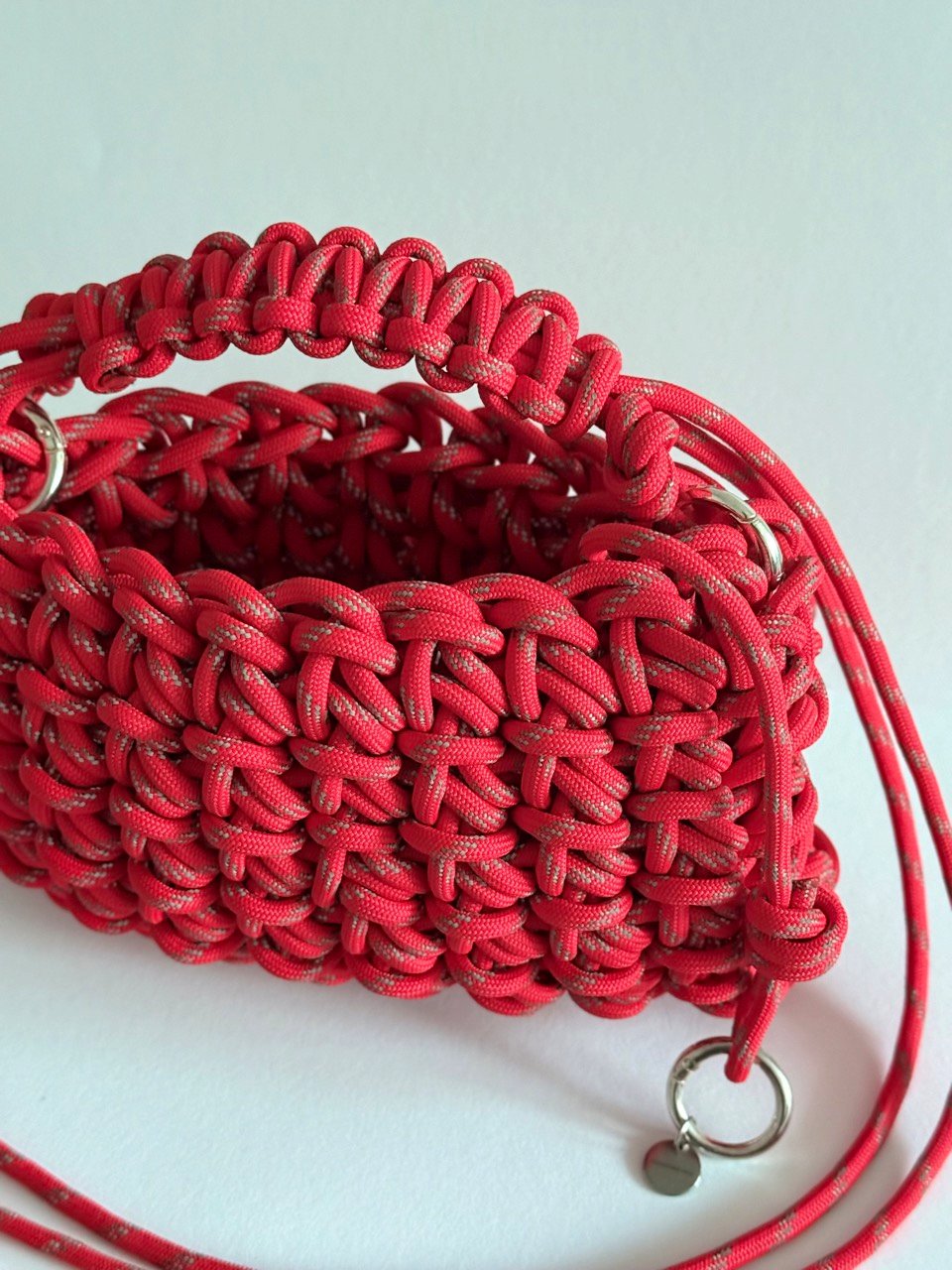 EMAN | The Easy Slouch Bag in Red product image (5)