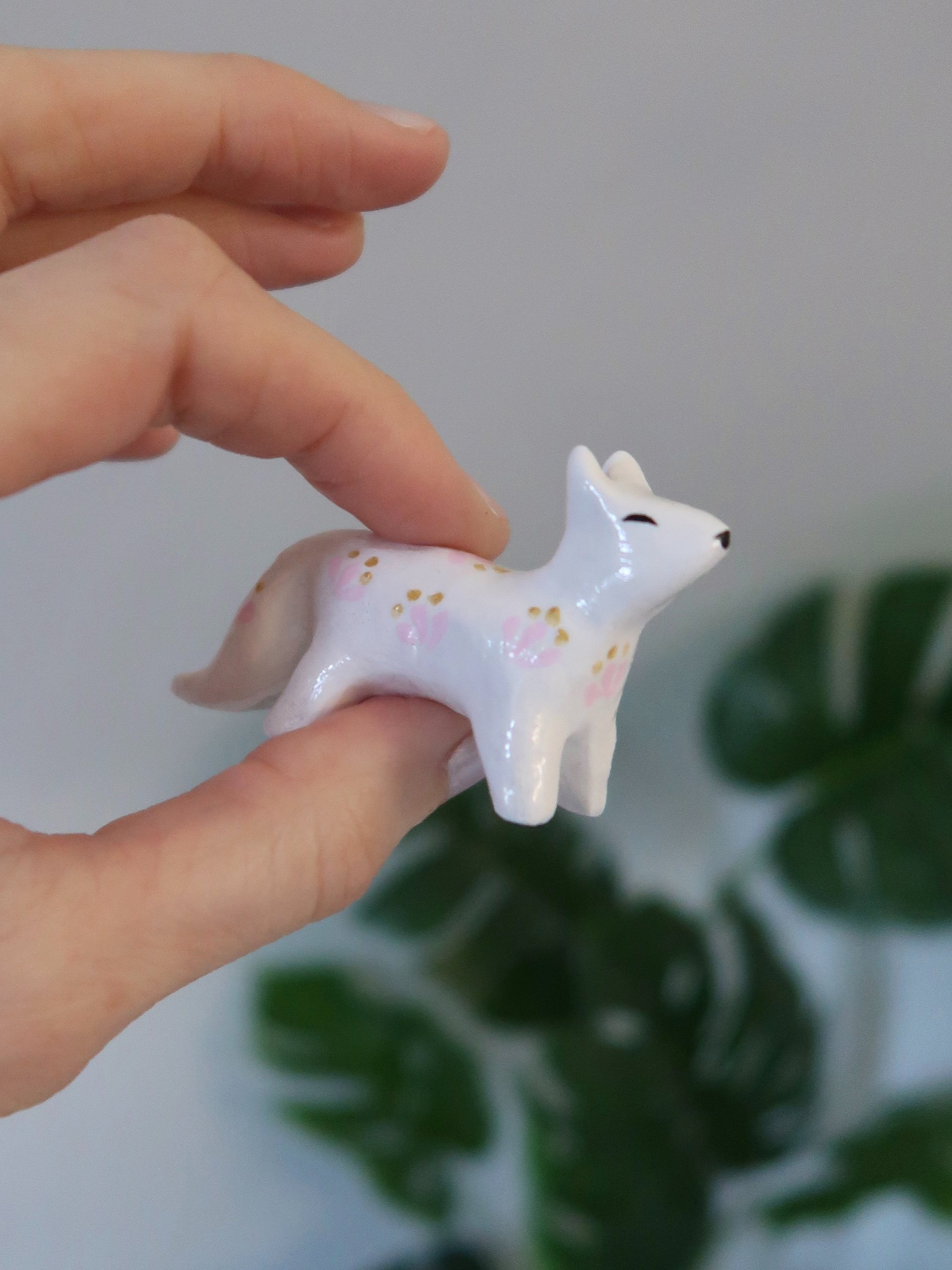 White Floral Fox Figurine product image (3)