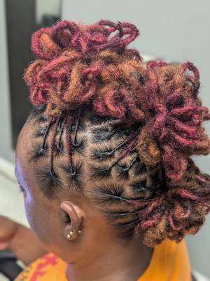 Book your appointment today  #atlsalon #locstyles #loctician 