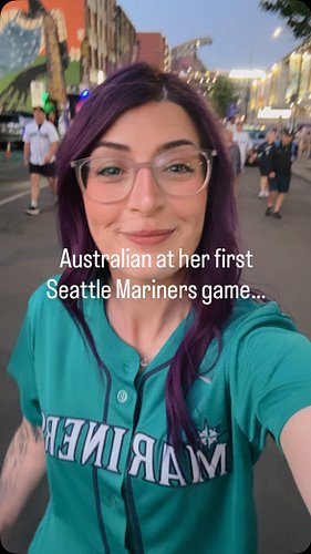 Checked a Seattle Mariners game off the list before leaving Seattle. ⚾️

#baseball #seattle #travel #seattlemariners #traveld...