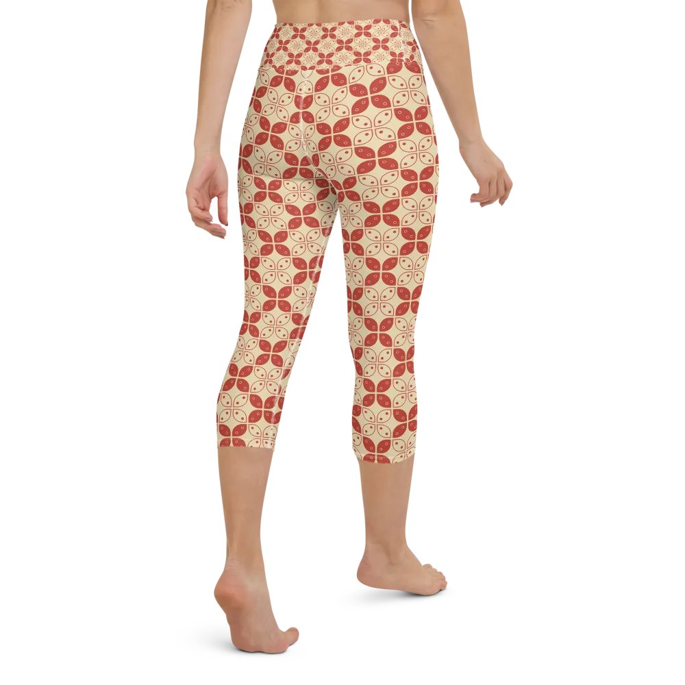 Batik Kawung Capri Yoga Leggings product image (3)