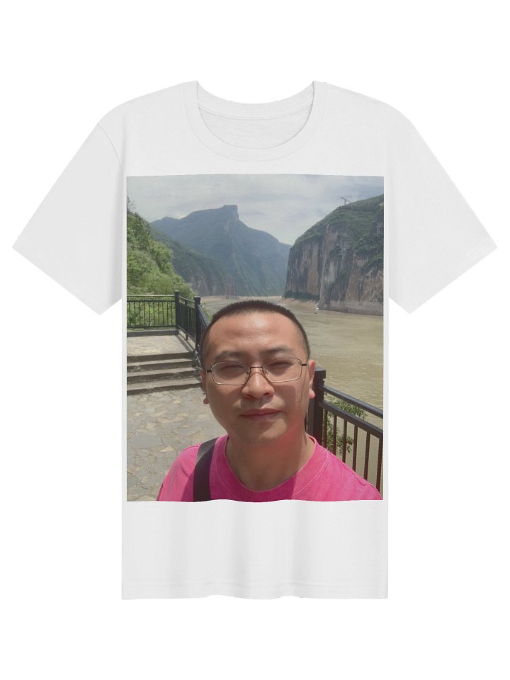 Bella+Canvas Unisex Supersoft T-Shirt: three gorges product image (4)
