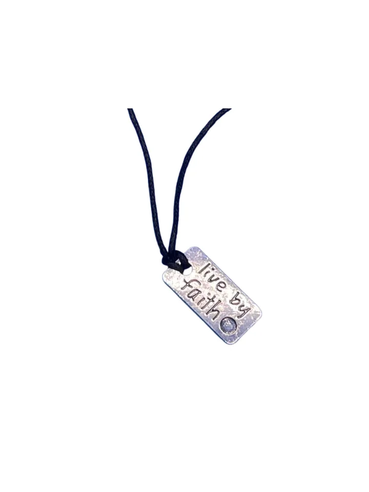 LIVE BY FAITH - NECKLACE product image (1)