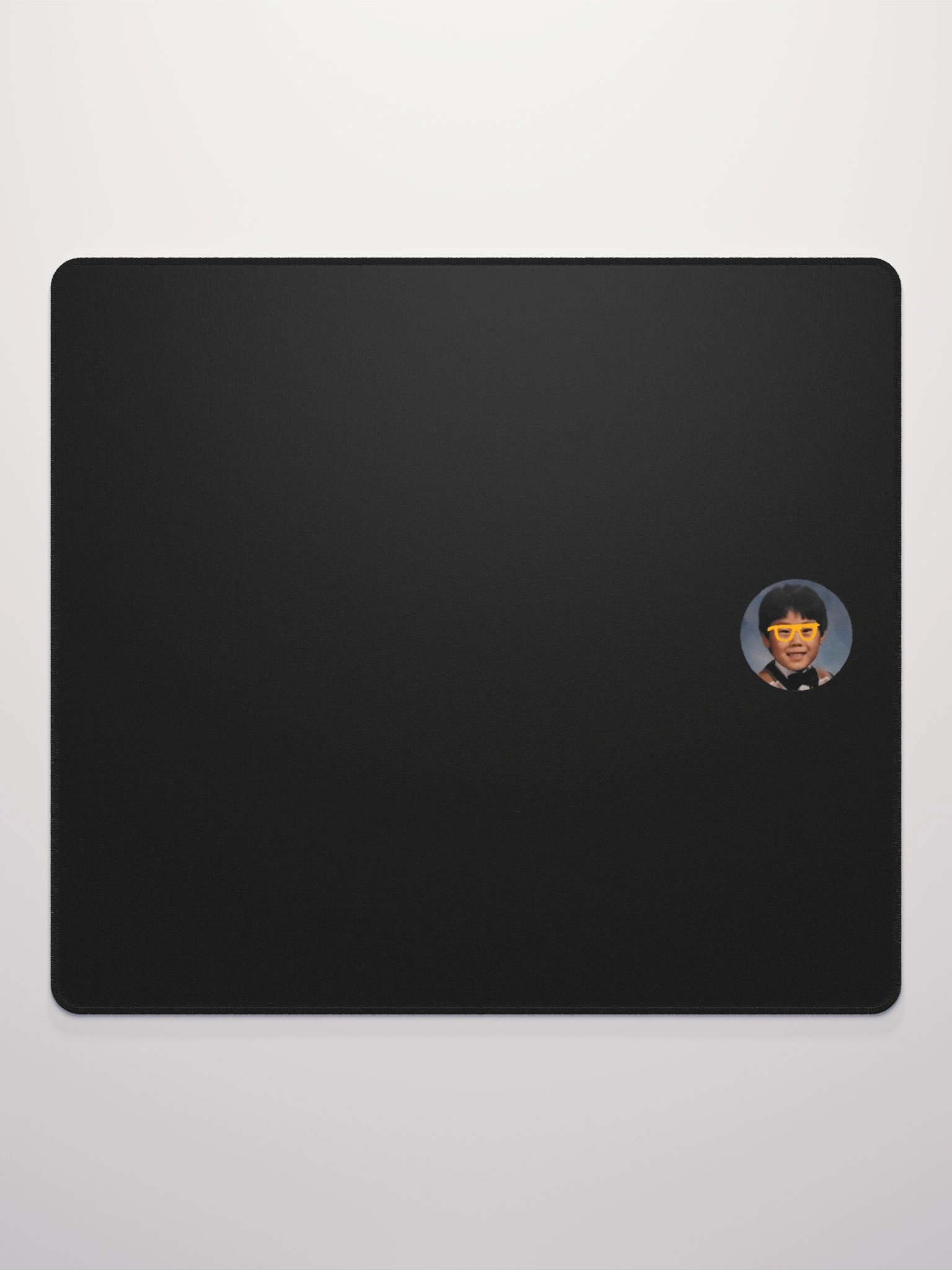 Sleek Gamer's Haven Mouse Pad product image (2)